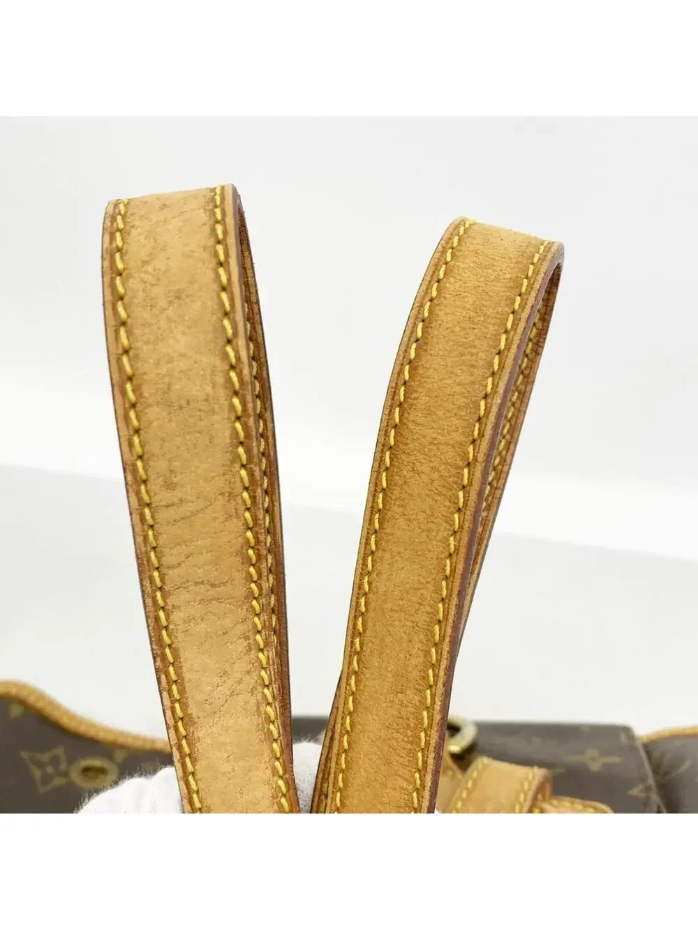 Louis Vuitton step out